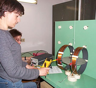 magnetico.jpg (24281 byte)